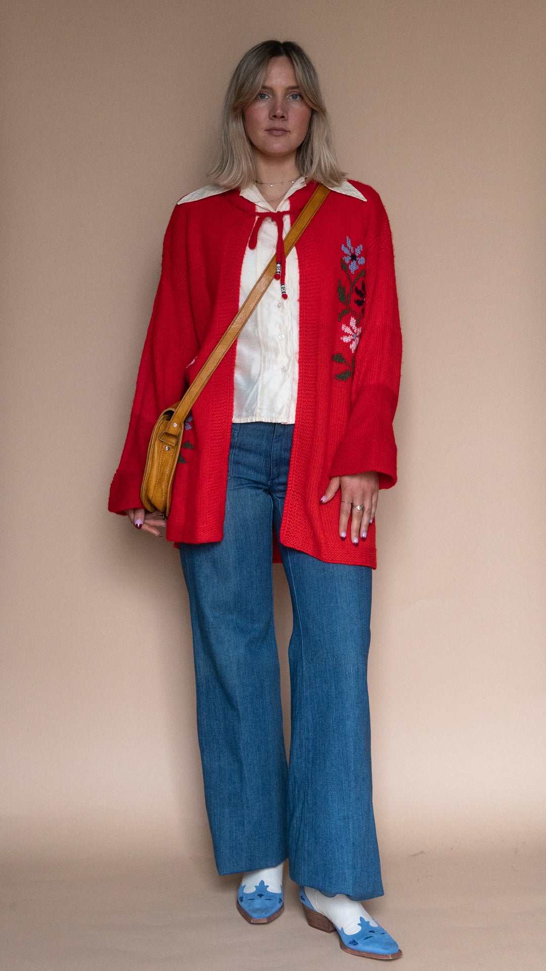 ‘70s RED FLORAL CARDIGAN - Size L