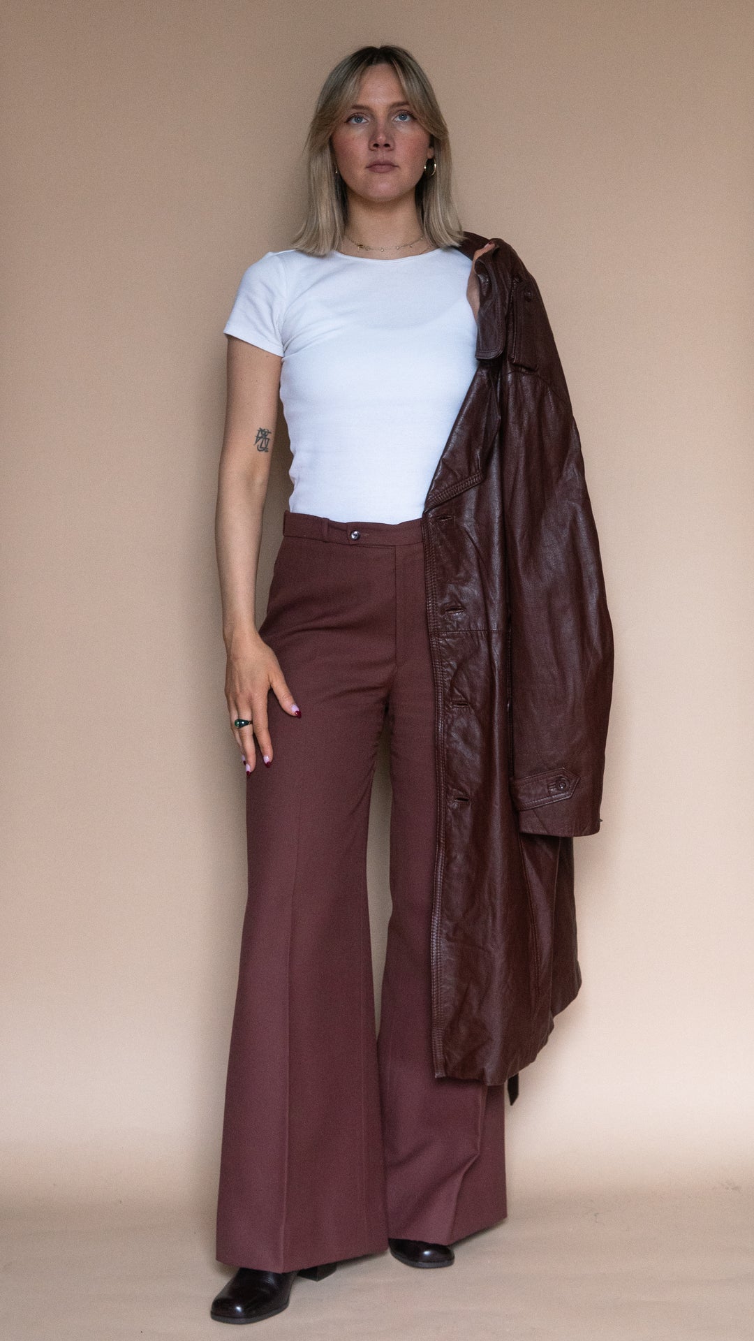 ‘70s PLUM FLARES - Size M/L