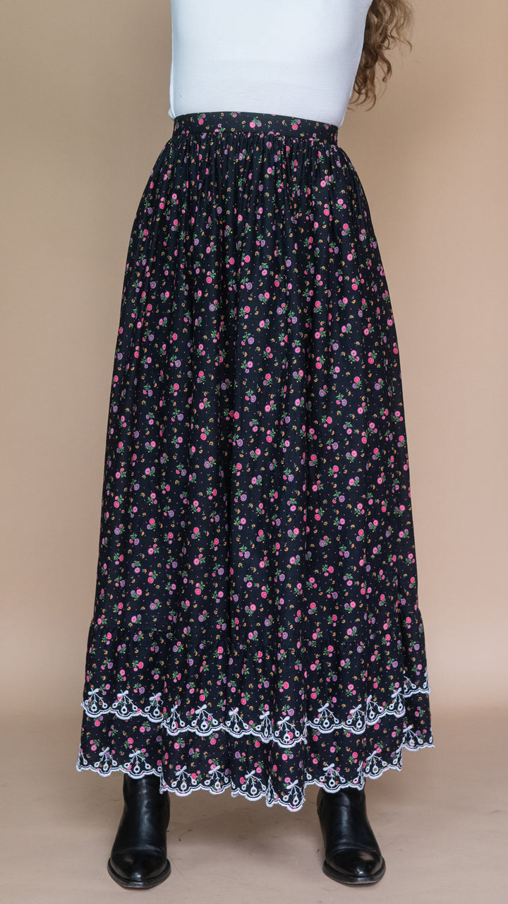 '70s DARK FLORALS MAXI SKIRT - Size XS-S