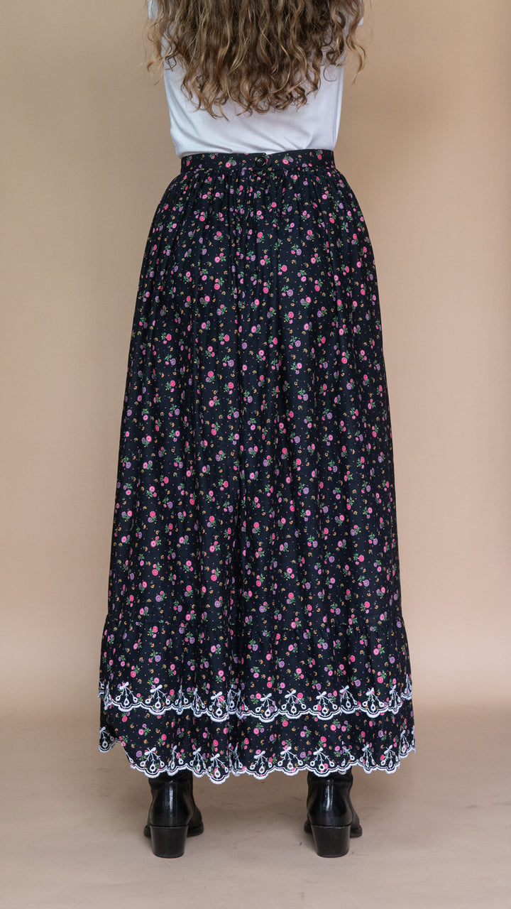 '70s DARK FLORALS MAXI SKIRT - Size XS-S