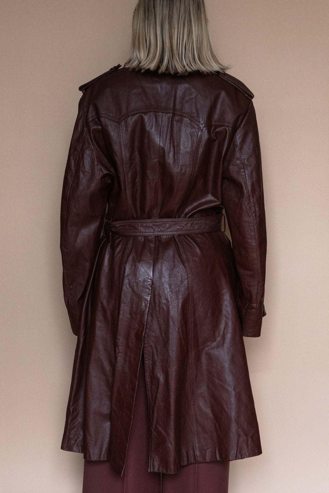 ‘70s BURGUNDY LEATHER TRENCH COAT - Size XL