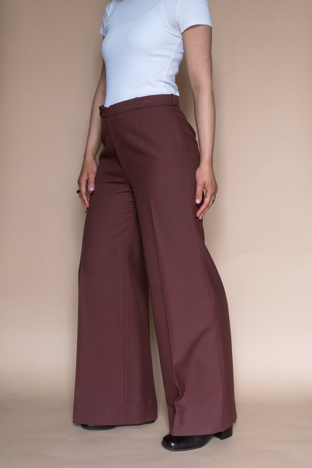 ‘70s PLUM FLARES - Size M/L