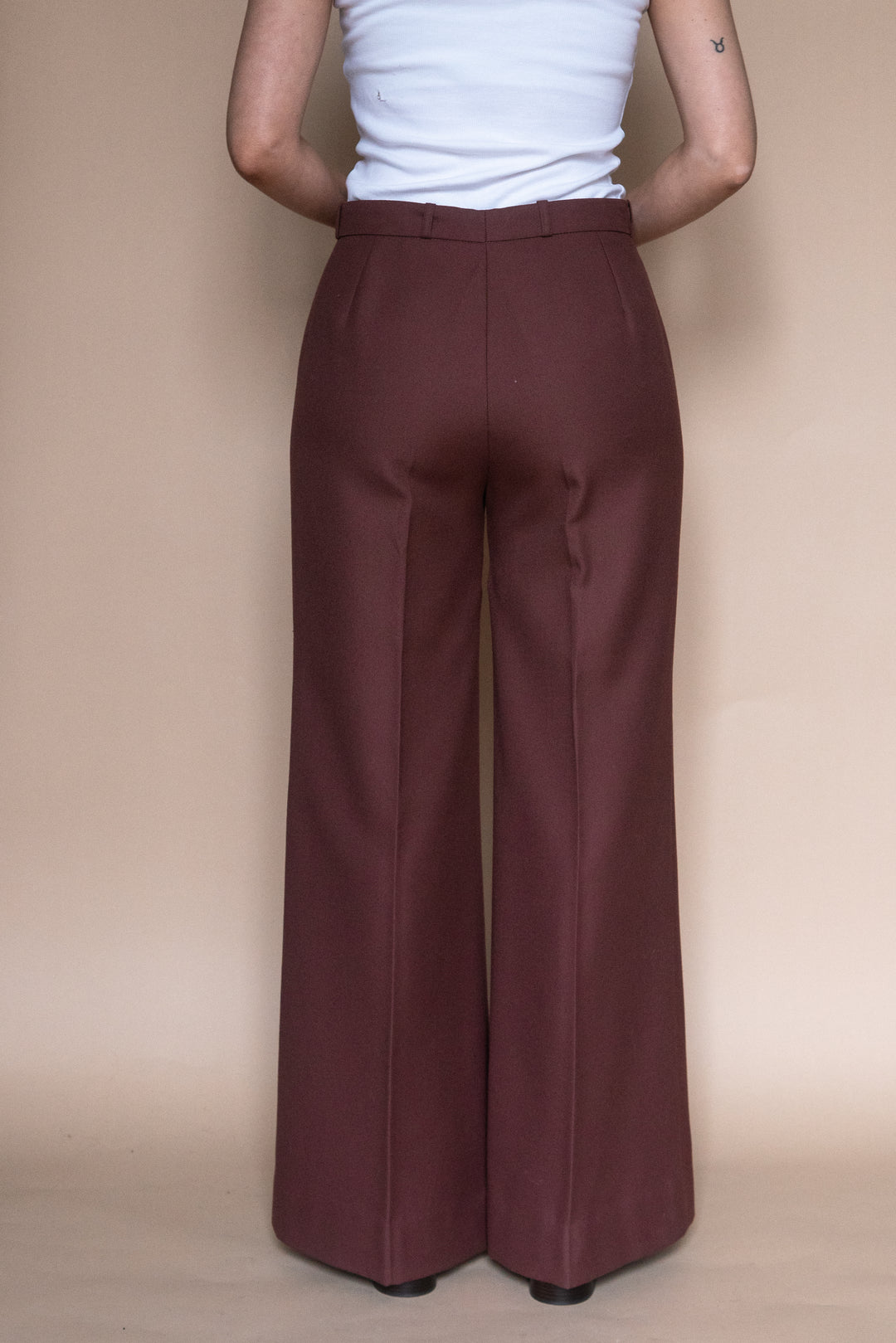 ‘70s PLUM FLARES - Size M/L